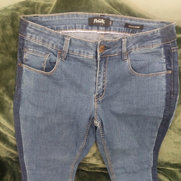 Ladies Jean's - Picture 2 of 2